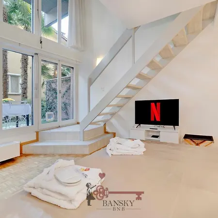 Soleil 5* With Terrace In Center Lugano